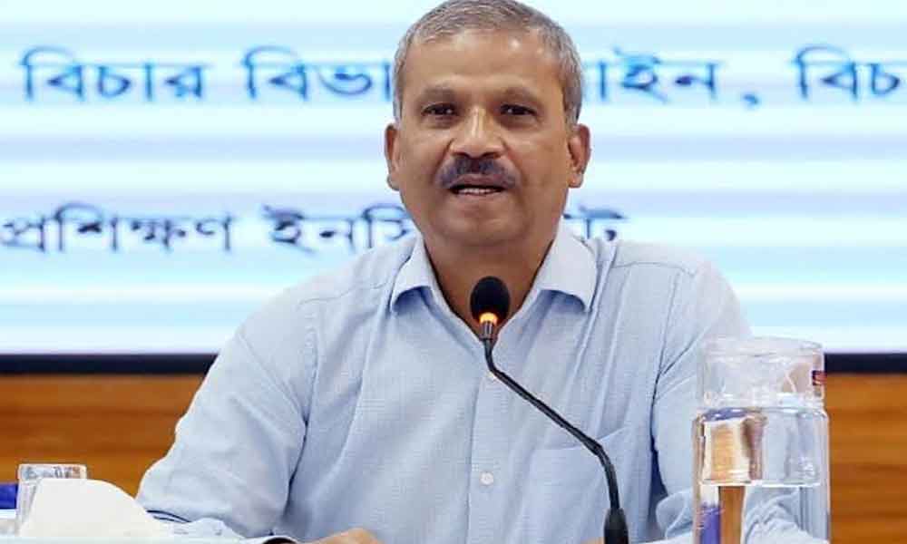 জুলাই সনদ বাস্তবায়নের বিষয়ে ৩-৪ দিনের মধ্যেই জানা যাবে: আসিফ নজরুল