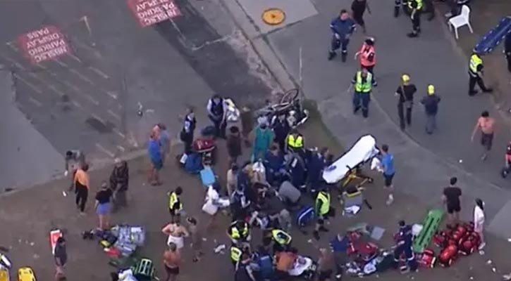 সিডনির বন্দাই সৈকতে হামলার নেপথ্যে বাবা ও ছেলে, নিহত ১৬