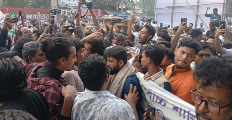 বাউল শিল্পীদের ‘গানের আর্তনাদ’ অনুষ্ঠানে হামলা