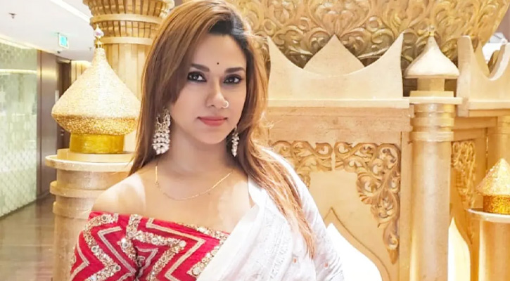 ফাঁস হওয়া অডিও জোড়াতালি দেওয়া, সম্পর্ক স্বাভাবিক: নায়িকা ববি