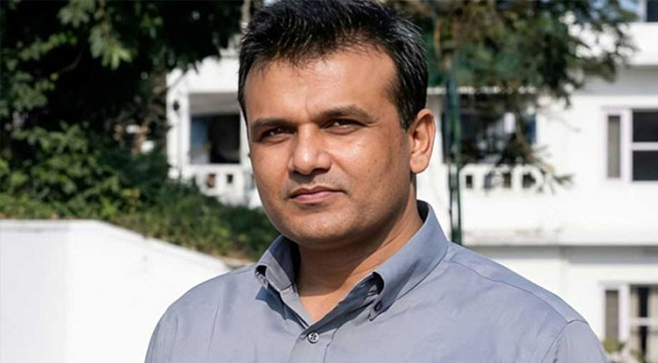 চাকরি হারানো সেই পুলিশ কর্মকর্তা কোহিনূর মিয়া