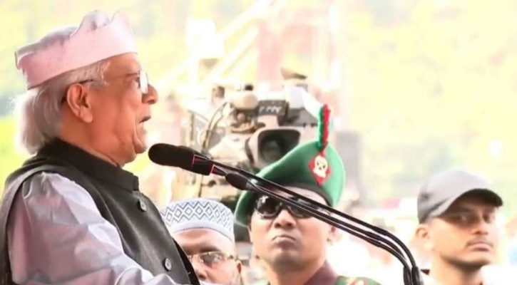 হাদির শেখানো মন্ত্র বাংলাদেশের মানুষ বুকে ধারণ করবে: প্রধান উপদেষ্টা