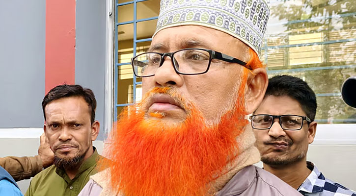 মুরাদনগরে টাকা বিতরণের অভিযোগে জামায়াতের নেতা আটক