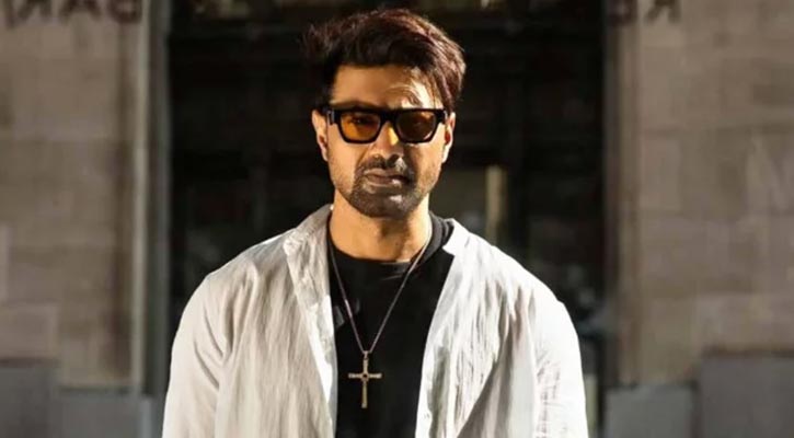 মাঝে মাঝে ভয় হয়, ভারত-বাংলাদেশ যুদ্ধ লেগে যাবে: দেব