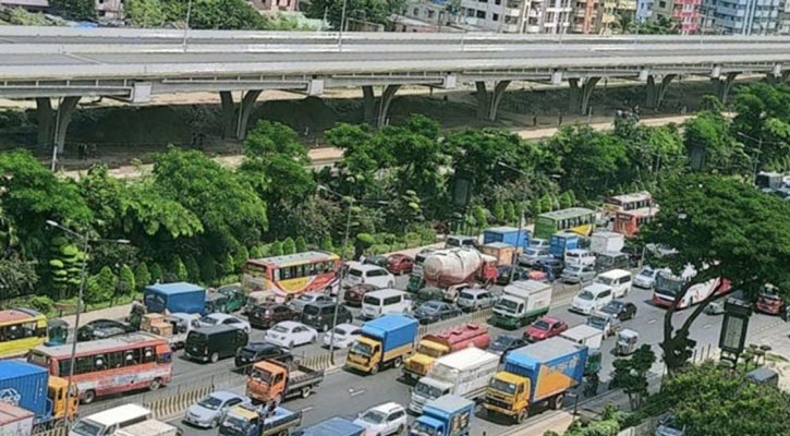 রাজধানীর যেসব সড়ক এড়িয়ে চলবেন বৃহস্পতিবার