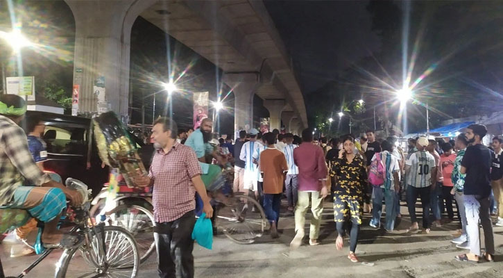 ঢাবির ব্যারিকেড ভেঙে বহিরাগতের প্রবেশ