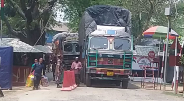 ৬ দিনের ছুটি শেষে হিলি স্থলবন্দরে আমদানি-রপ্তানি শুরু