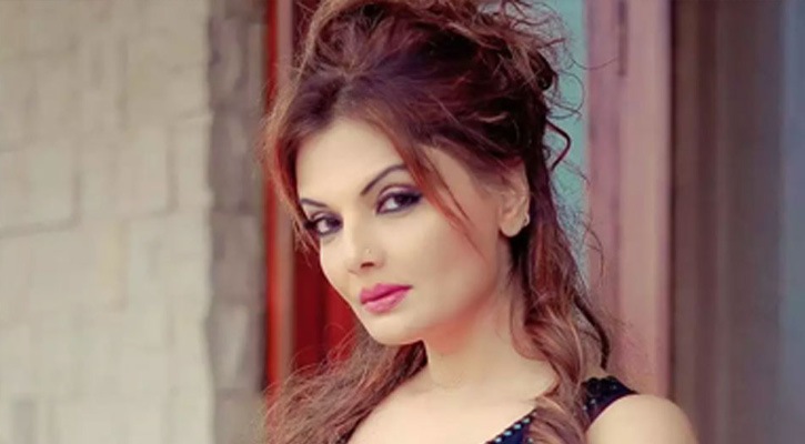 খলনায়িকার চরিত্রে জনপ্রিয়, বাস্তবে লড়াইয়ে ভরা দীপশিখার জীবন