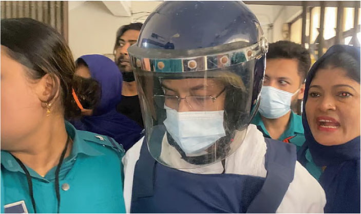 আমাকে হাসপাতালে নেওয়ার কথা ছিল, নিয়ে আসা হলো আদালতে: দীপু মনি