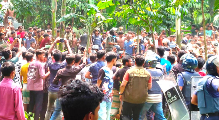 অভিযুক্ত আটক, বিক্ষোভে উত্তপ্ত আদিতমারী