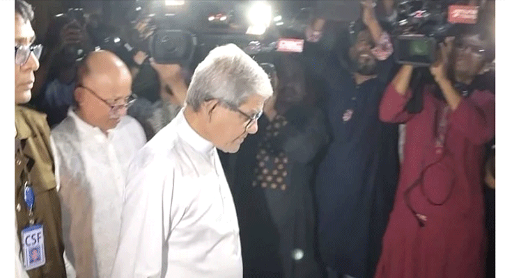 খালেদা জিয়ার সঙ্গে বিএনপির কেন্দ্রীয় নেতাদের ঈদ শুভেচ্ছা বিনিময়