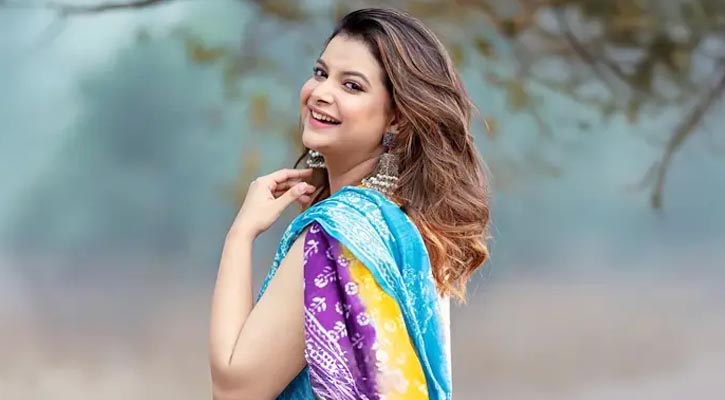 খারাপ সঙ্গীর চেয়ে একা থাকাই ভালো : শবনম ফারিয়া