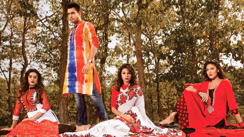 সাজ-পোশাকে বৈশাখ উদযাপন