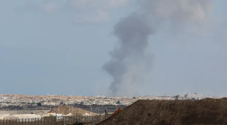 গাজায় ব্যাপক বিমান হামলা ইসরায়েলের