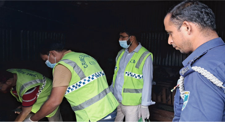 স্ত্রীকে ঘরে রেখে তালা লাগিয়ে আগুন দেন স্বামী, পুড়ে অঙ্গার গৃহবধূ