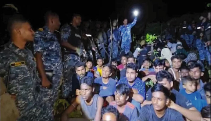 অভিযান চালিয়ে গহিন পাহাড় থেকে ৬৬ জনকে উদ্ধার