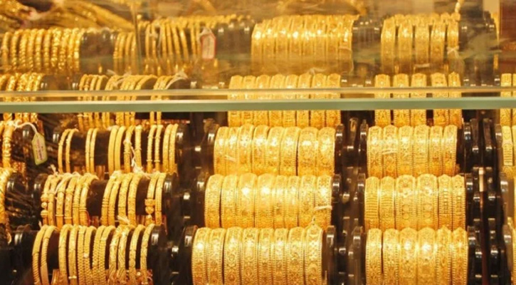 সোনার দাম ভরিতে বাড়ল ৮ হাজার ৯০০ টাকা