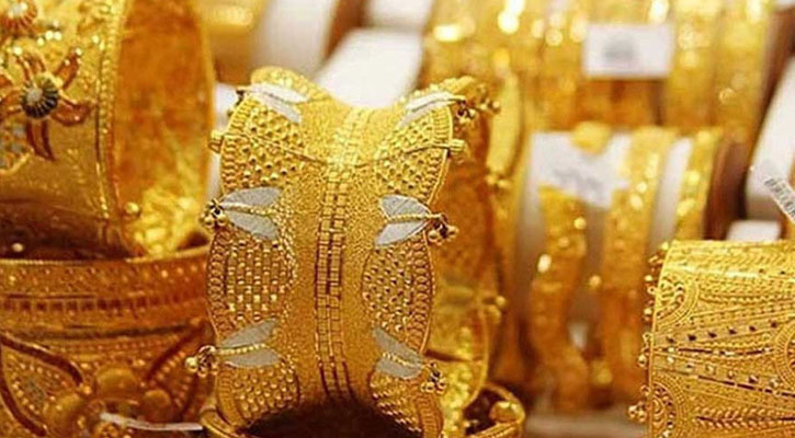 ২ দফা কমার পর সোনার দামে বড় লাফ, আজ থেকে নতুন মূল্য কার্যকর
