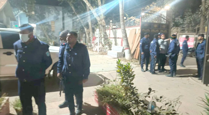 গোপালগঞ্জে জেলা ও দায়রা জজের বাসভবনে ককটেল নিক্ষেপ