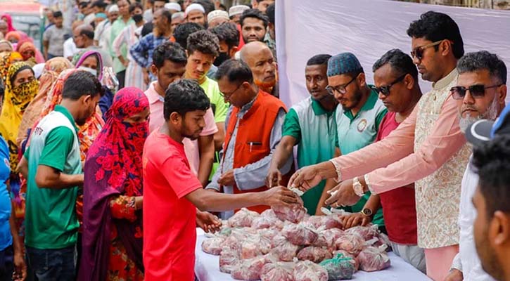 খুলনায় ৬০০ টাকা কেজিতে গরুর মাংস বিক্রি