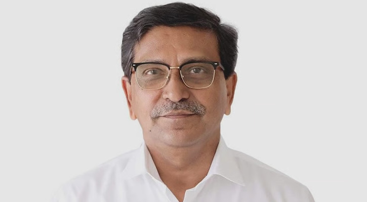 হানিফসহ ৪ জনের বিচার শুরু, গ্রেপ্তারি পরোয়ানা জারি