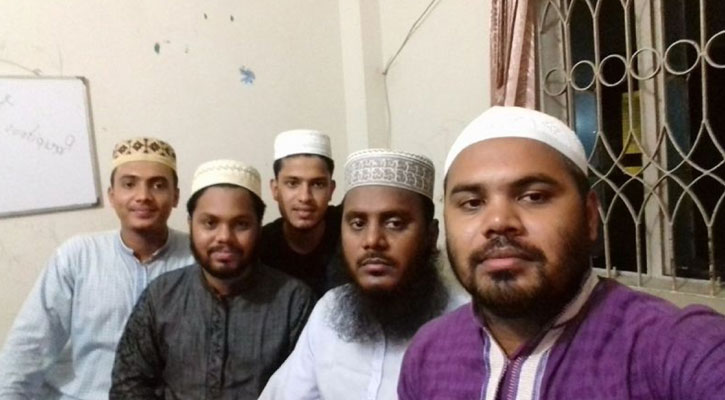 বাবা শিক্ষক, ভাই ইমাম ও খতিব—৬ ভাই বোনের ‘হাদি পরিবারে’ কে কী করেন?