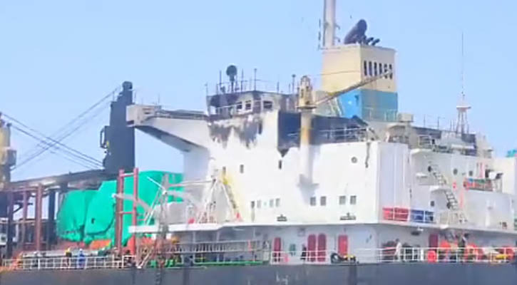 আরব সাগরে জাহাজ থেকে বাংলাদেশিসহ ১৮ নাবিক উদ্ধার