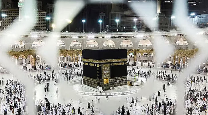 সৌদি আরবে ১৮০০ বিদেশি ওমরাহ ট্রাভেল এজেন্সির চুক্তি স্থগিত