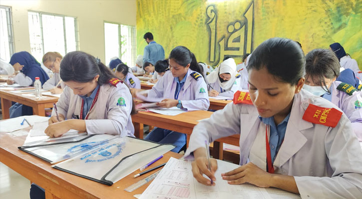 চট্টগ্রাম বিভাগে আজকের এইচএসসি পরীক্ষা স্থগিত, মধ্যরাতে ঘোষণা