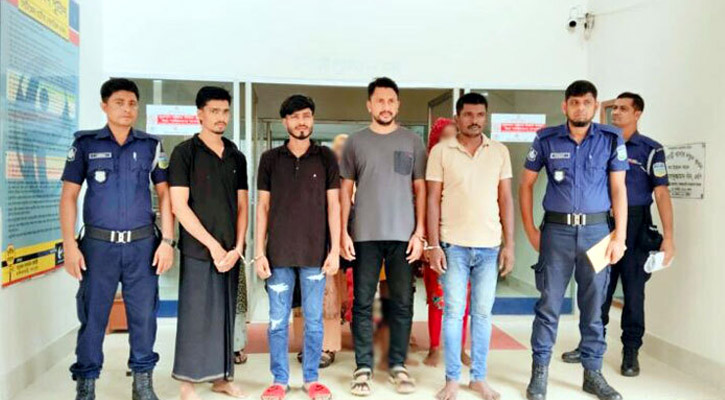 শেরপুরে অনুপ্রবেশের সময় নারী-শিশুসহ গ্রেপ্তার ১১