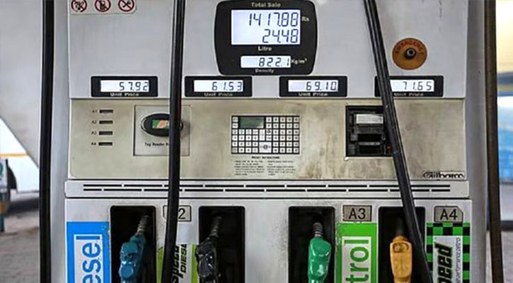 পেট্রল ও ডিজেলে শুল্ক কমাল ভারত