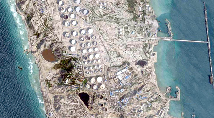 ইরানের তেলের হৃদপিণ্ড খার্ক দ্বীপে যুক্তরাষ্ট্রের হামলায় চরম উত্তেজনা