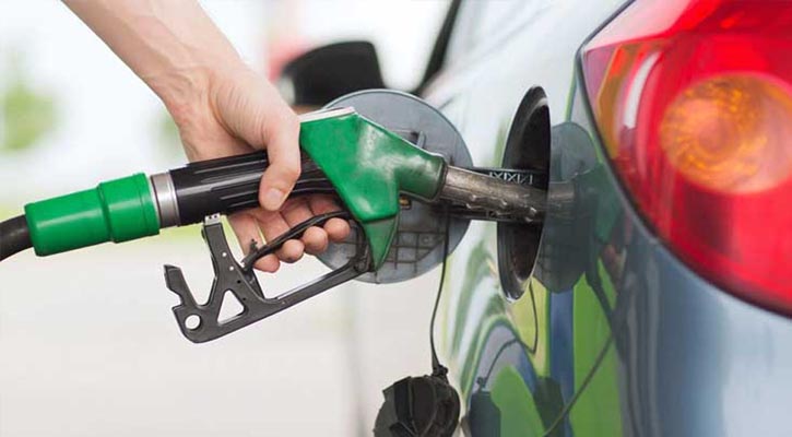 ৯ ঘণ্টা পর আট জেলায় তেল সরবরাহ শুরু
