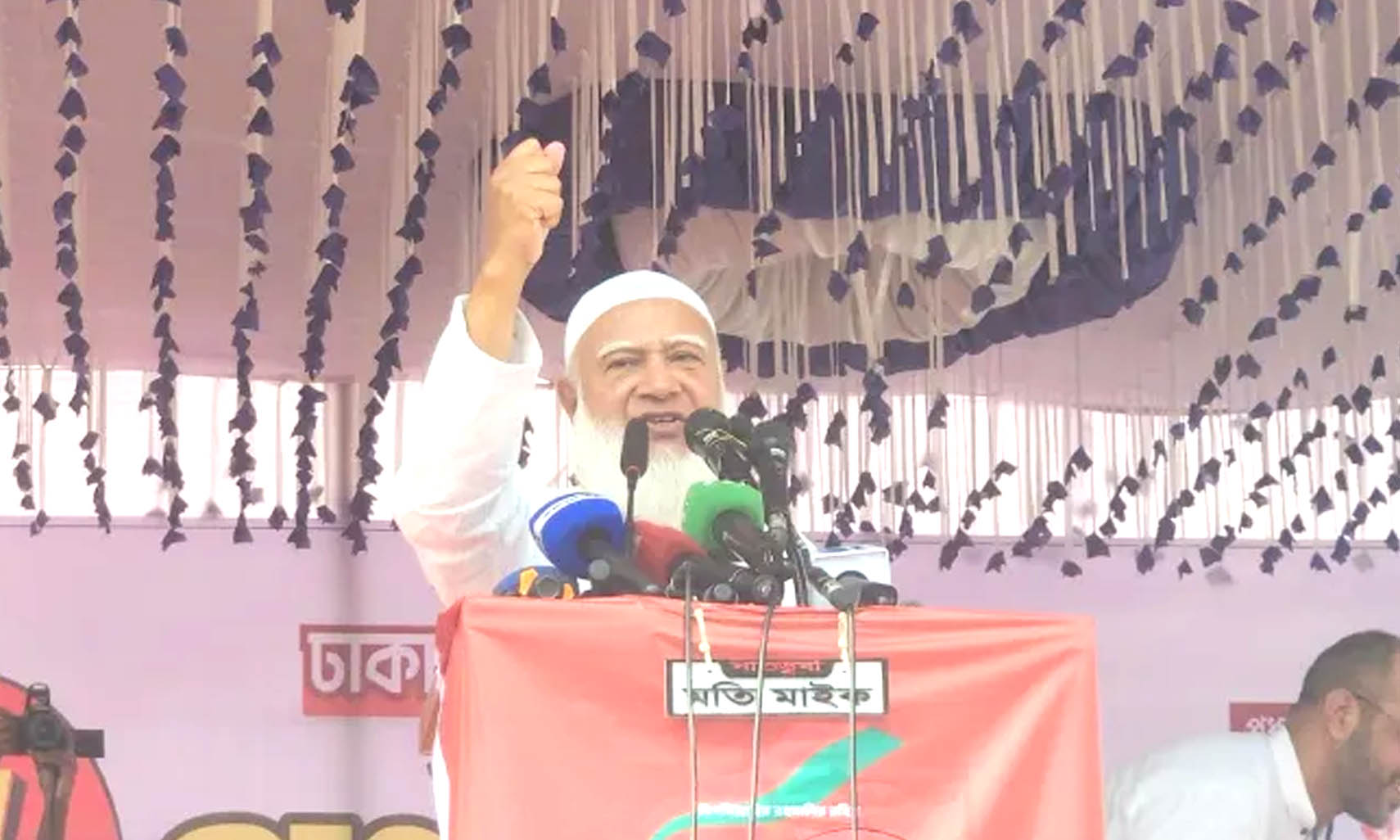জনগণের সঙ্গে প্রতারণা করছে সরকার: বিরোধীদলীয় নেতা