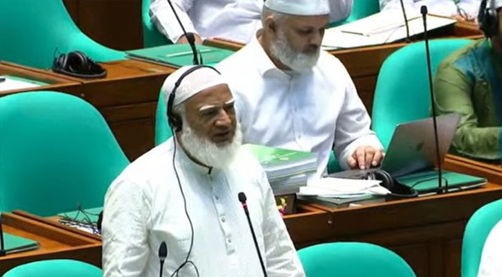 জাতীয় স্বার্থে ঐক্যবদ্ধভাবে কাজ করতে হবে