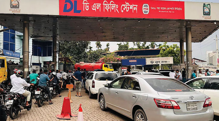 দেশে জ্বালানি তেল আমদানিতে অতীতের সব রেকর্ড ছাড়িয়েছে