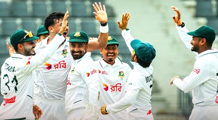 জয়ের সুবাস পাচ্ছে বাংলাদেশ