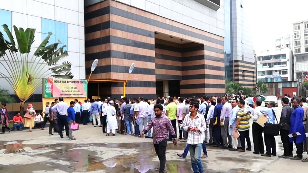 ভারতীয় ভিসা আবেদন জমা শুরু, প্রথম দিনেই দীর্ঘ লাইন