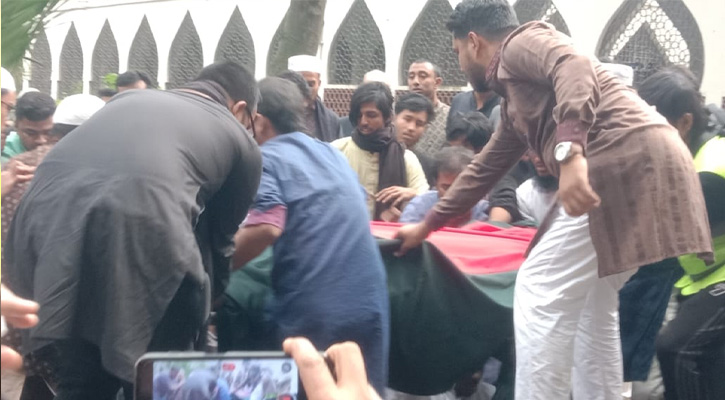 বিদ্রোহী কবির পাশে চিরনিদ্রায় শায়িত শহীদ ওসমান হাদি