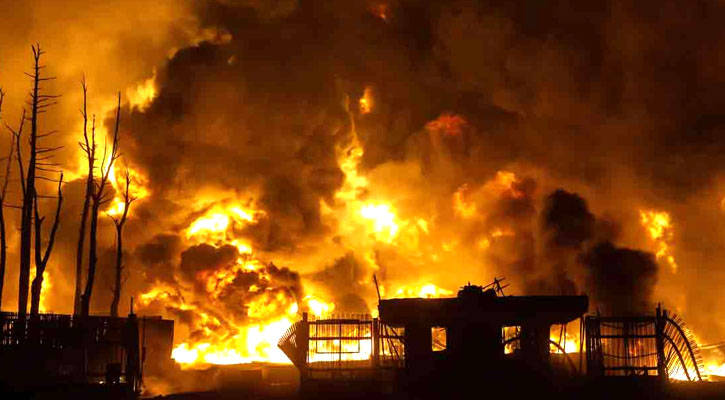 কাতারে গ্যাস স্থাপনায় হামলা