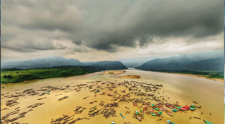 যাদুকাটা নদী থেকে বালু উত্তোলনে নিষেধাজ্ঞা জারি