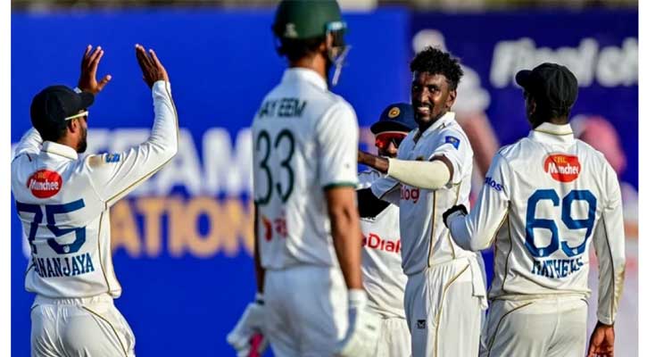 টাইগাররা ৪৯৫ রানে অলআউট