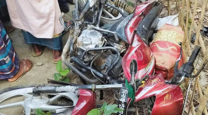 লালমনিরহাটে ট্রাকচাপায় শিশুসহ একই পরিবারের নিহত ৩