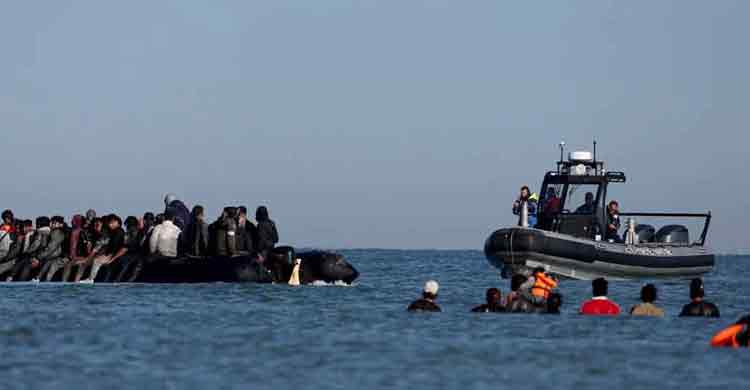 ২৬ বাংলাদেশি নিয়ে লিবিয়া উপকূলে নৌকাডুবি, ৪ লাশ উদ্ধার