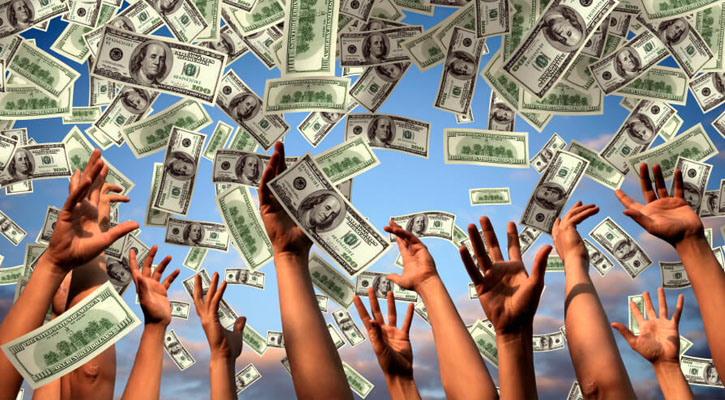 ২১ বন্ধু কোটি কোটি টাকার লটারি জিতলেন একসঙ্গে