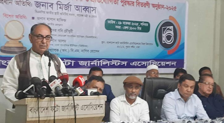 ‘ভারতীয় সাংবাদিক আমাকে বললেন, আমরা কি নিয়ে লাফালাফি করতেছি- উনি তো বাঁচবে না দুই বছর’