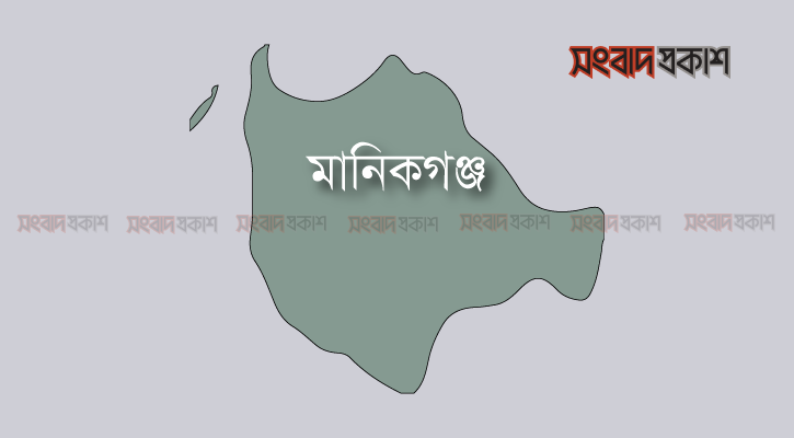 ভুট্টাক্ষেতে আফিম চাষ, কৃষক আটক