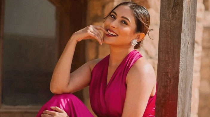 ভক্তদের সুখবর দিলেন মেহজাবীন