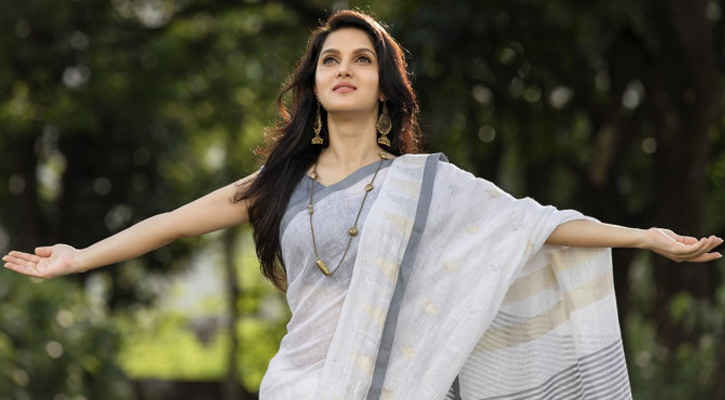 আমি আনন্দিত : মিথিলা