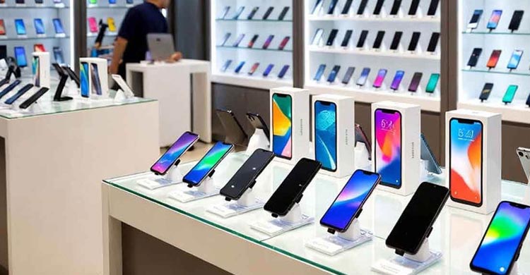 কাল থেকে অনির্দিষ্টকালের জন্য মোবাইল দোকান বন্ধ, বিটিআরসি ঘেরাওয়ের ঘোষণা ব্যবসায়ীদের